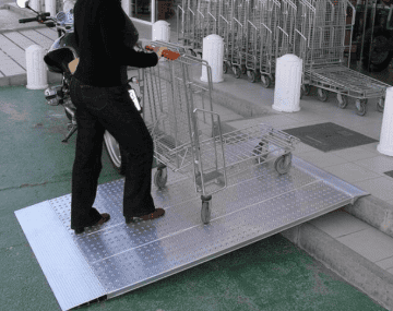 AOS Starre Universal-Rampe – 60 cm Breite | Mobil, Leicht & Rutschfest